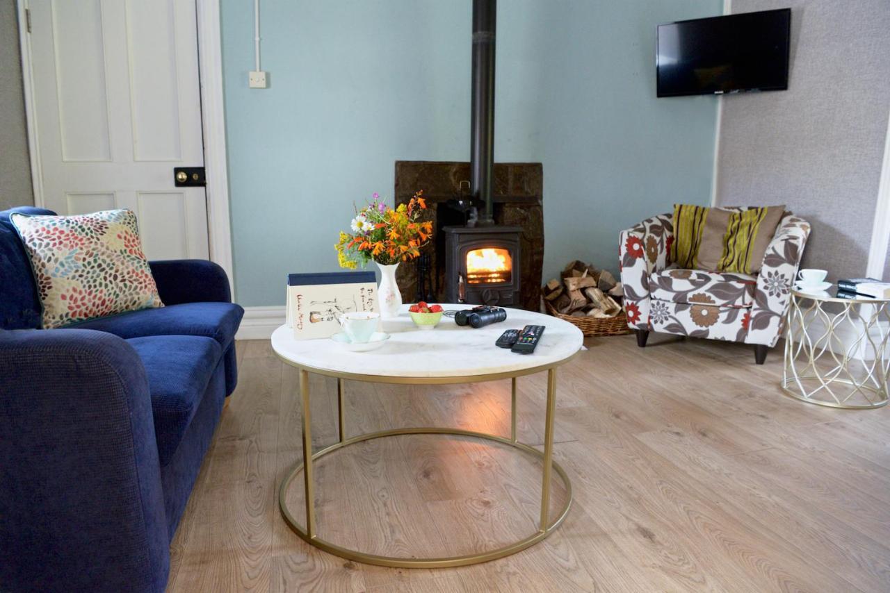 Corderry Farmhouse, Idyllic Cottage Amid 250 Acres Lisvernane Bagian luar foto